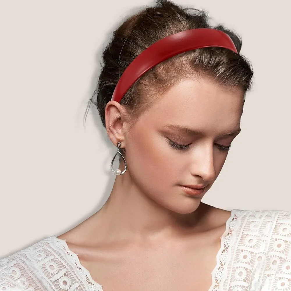 N/A red faux